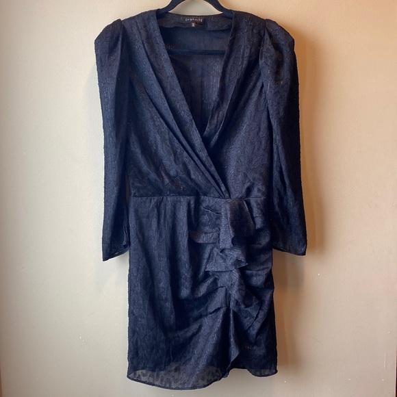 ✨BRAND NEW✨ DYNAMITE BLACK LEOPARD SPARKLY DRESS WITH RUFFLE DETAILING - Picture 1 of 16